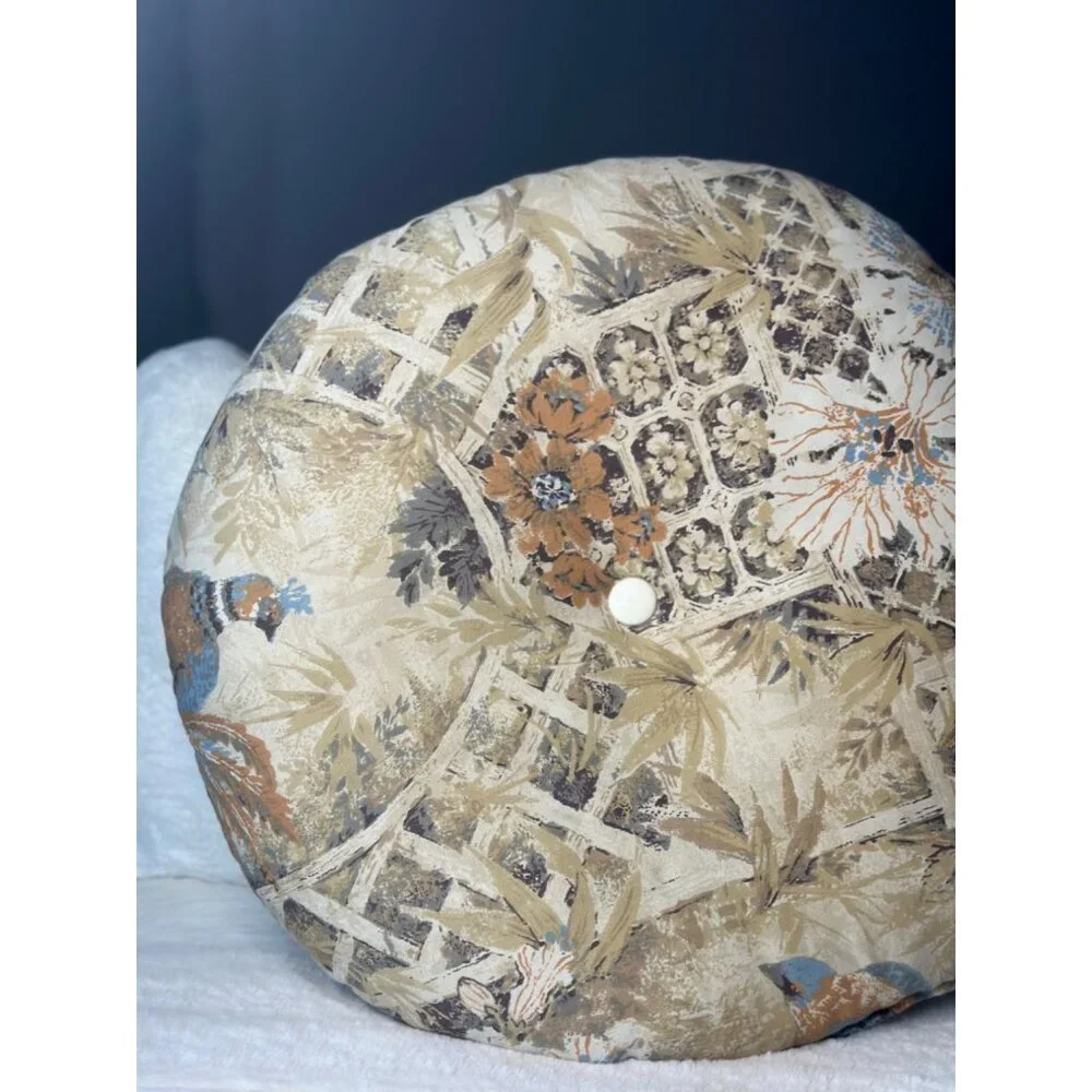 VTG Round Throw Pillow Beige Floral Bird Pheasant Chinoiserie Tufted Cushion 19